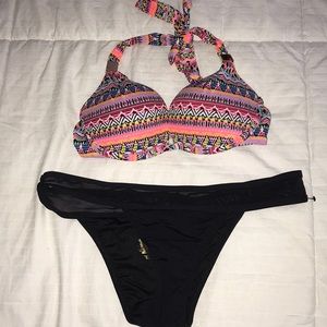 32C VICTORIAS SECRET BIKINI SET